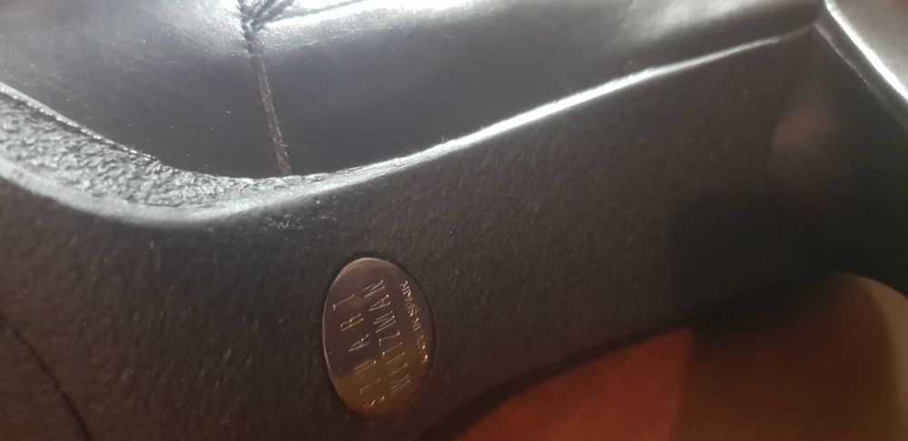 Продам полуботинки