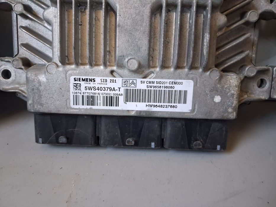 Компютър двигател Peugeot 2.7hdi