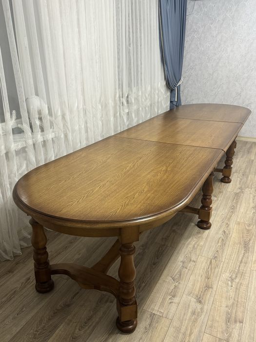 Продаю столы и с стульями