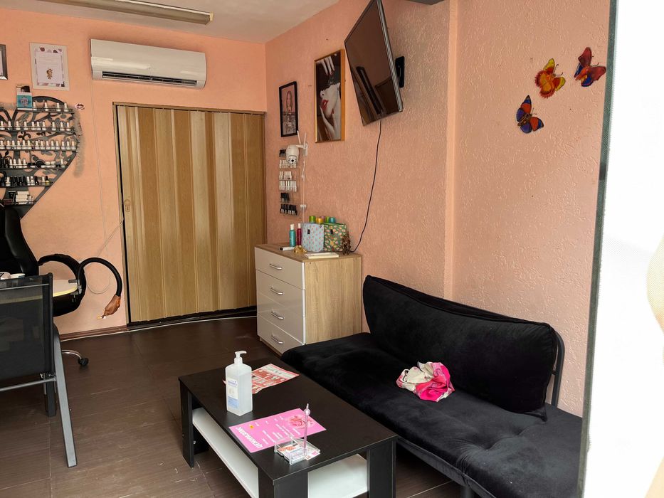 Дава се под наем Магазин в Шумен, Център - 30 кв.м за 255 € - Снимка #7