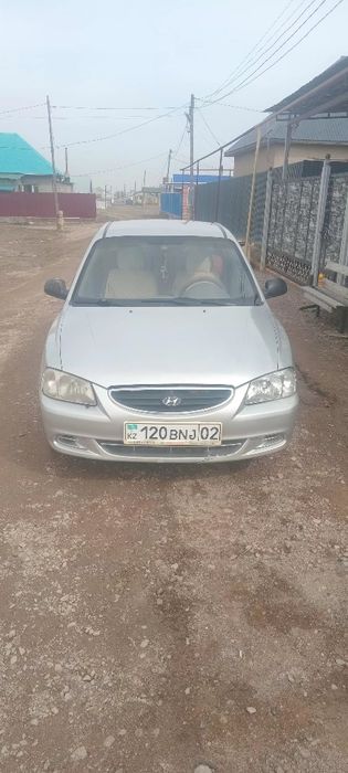 Продам машину срочно