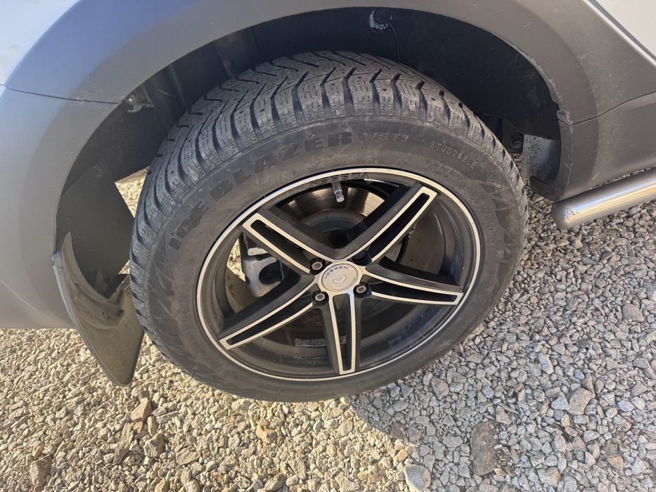 R 16 4*100 ,диски плюс резина