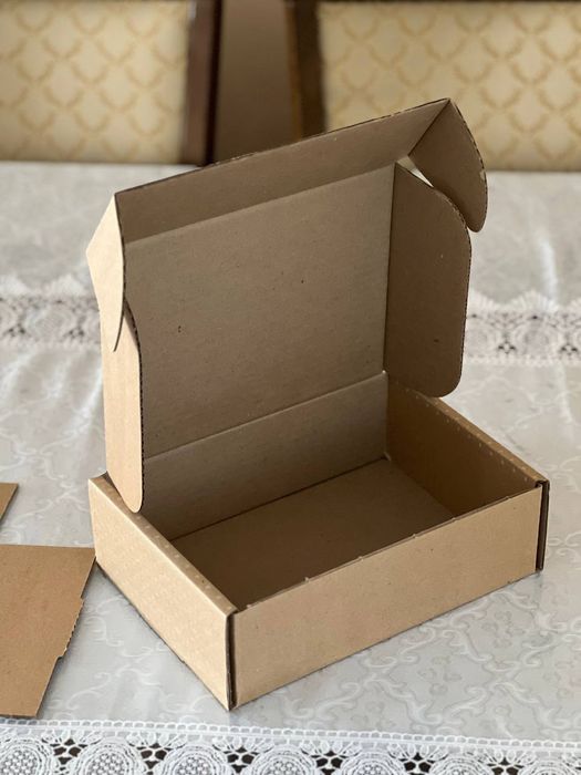 Картонные коробки