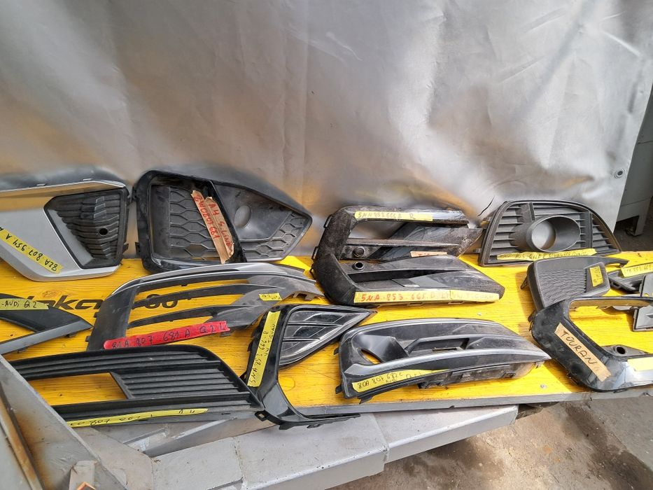 Грил решетка броня Audi Q3 Q5  A1 A4 S.line Vw Touran Tiguan Caddy  и