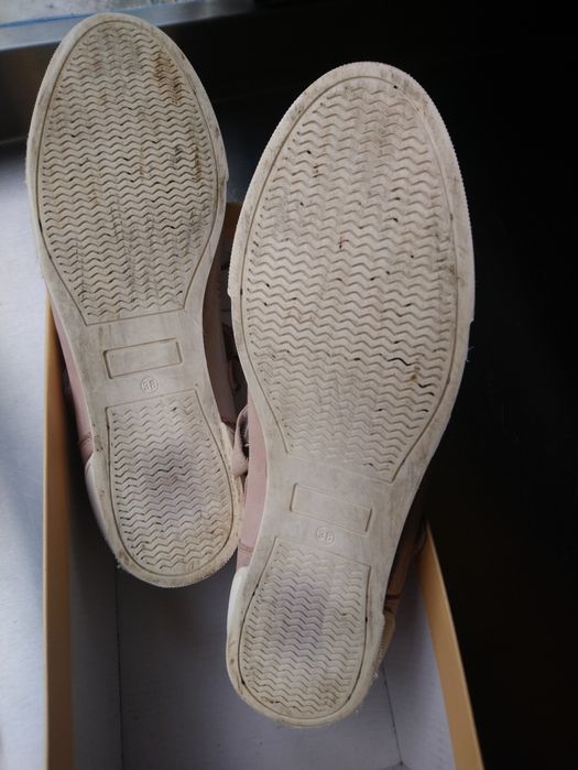 Sara Pen балеринки естествена кожа 38