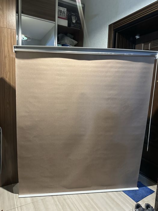 Рулонная штора блэкаут плотная