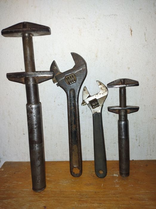 Cheie franceza reglabila