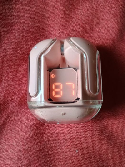 Блутут слушалки ! Нови не използвани 25лв