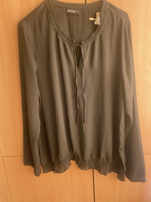 Продам блузки