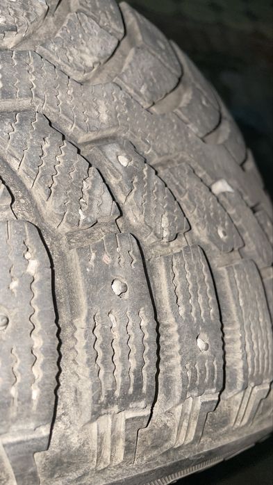 Продам зимние шиный