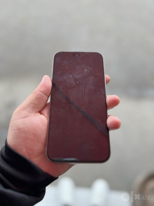 iphone 16 pro max sotiladi srocno