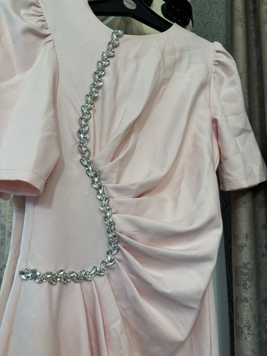 Вечерное розовые платья