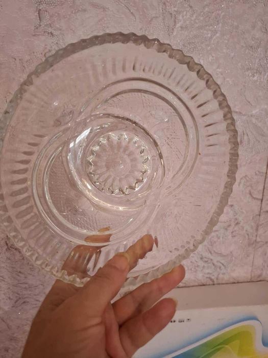 Фруктиери Кристални