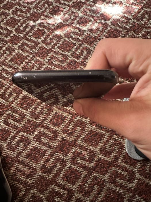 Срочно айфон XR 256гб