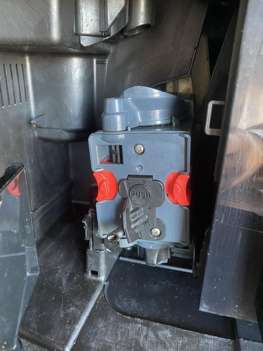 Кафемашона Delonghi Magnifica