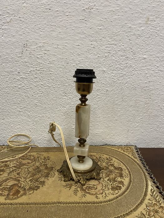 Стара френска лампа с месинг и оникс