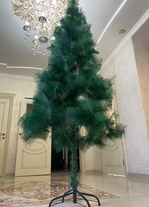 Продам искусственную ёлку в отличном состоянии