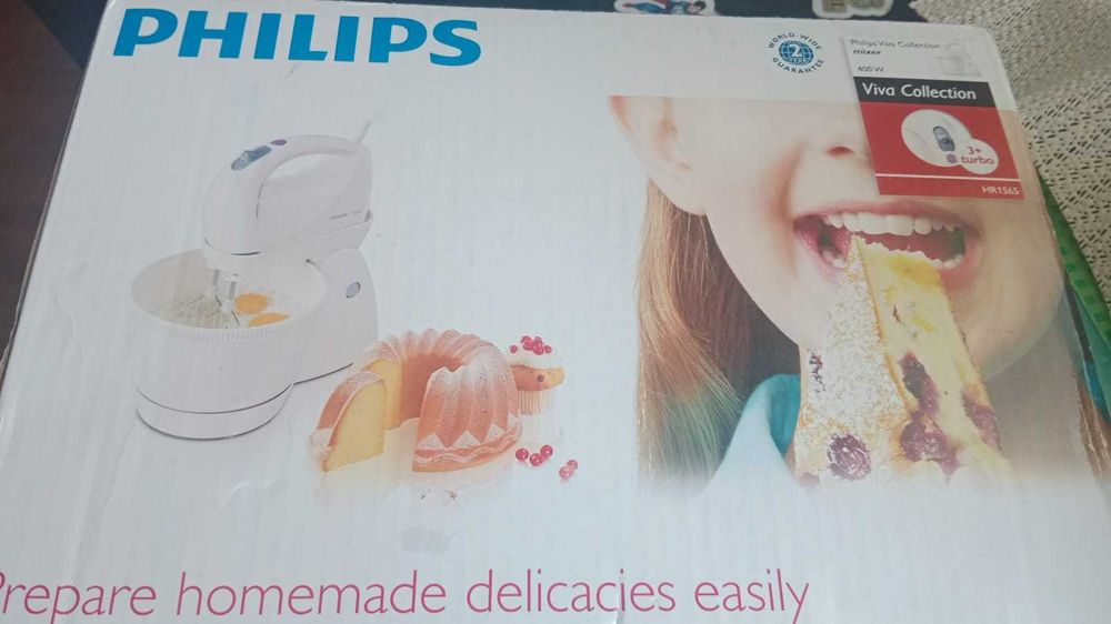 Ручной миксер Philips Viva Collection HR1565