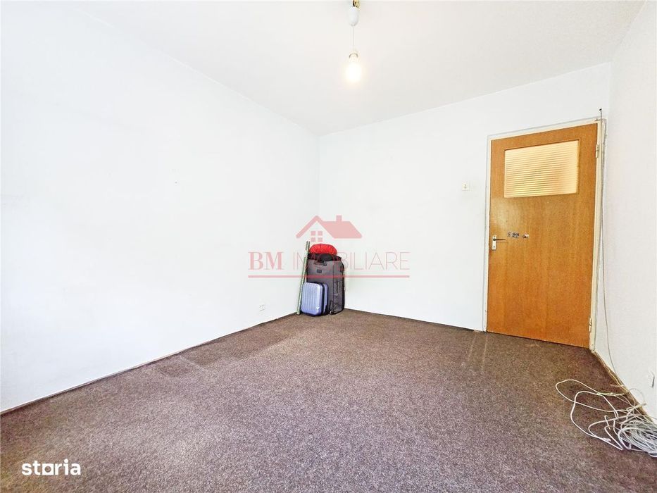 Apartament 4 camere Drumul Taberei