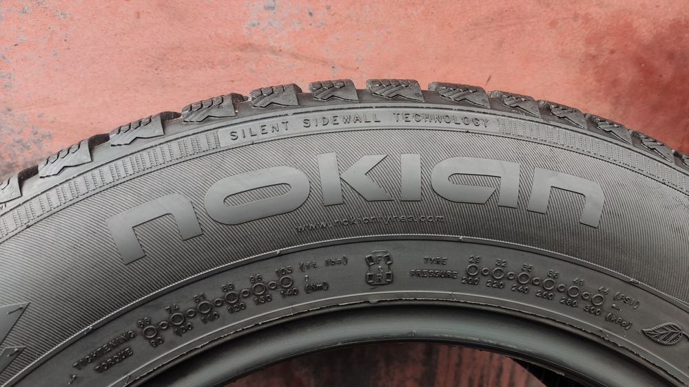 2бр. зимни гуми 195/65/15 Nokian
dot23
7mm