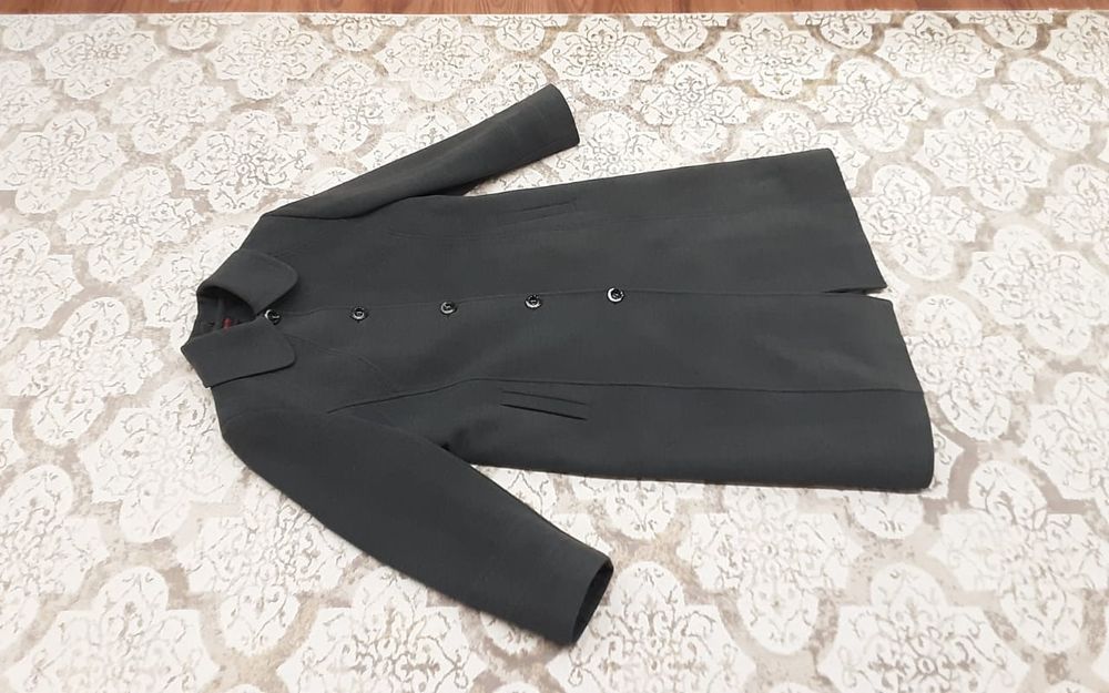 Продается пальто