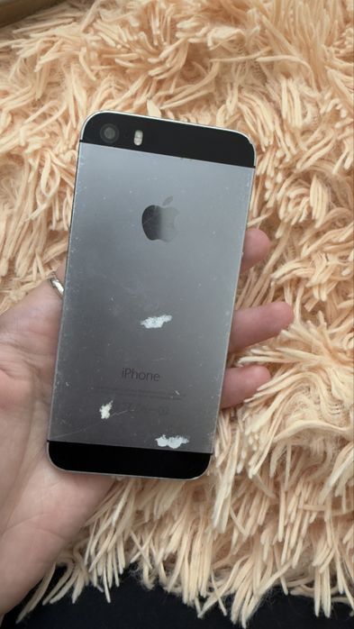 Продам айфон 5 s