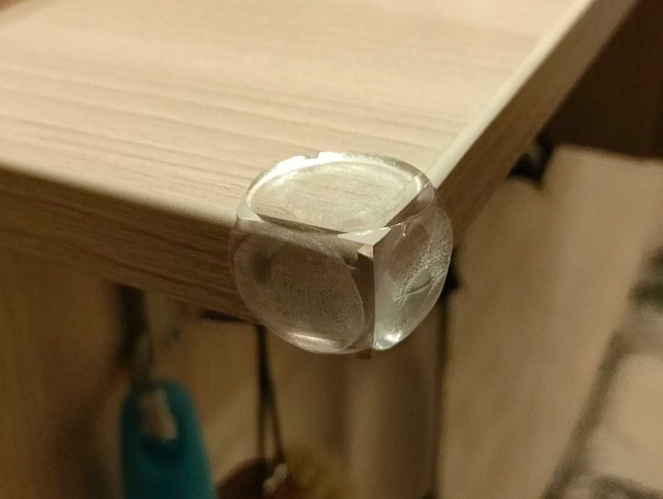 Силиконовые защитные накладки на углы стола -для безопасности детей