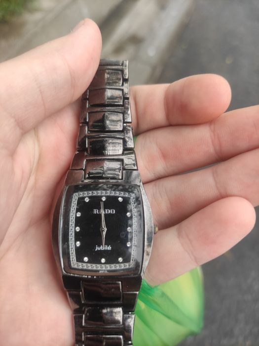 Продам Часы RADO