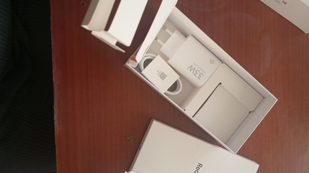 Redmi 14 8/256 sotiladi.