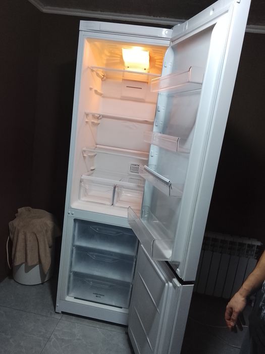 Холодильник NO Frost