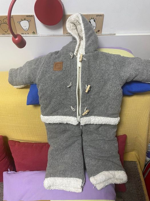 Детски вълнен гащеризон Red Castle