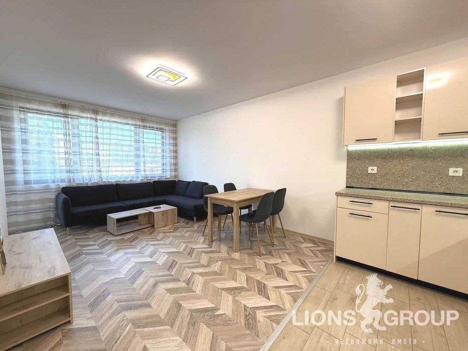 Продава се Тристаен апартамент в Варна, Победа - 84 кв.м за 3096 €/кв.м - Снимка #2