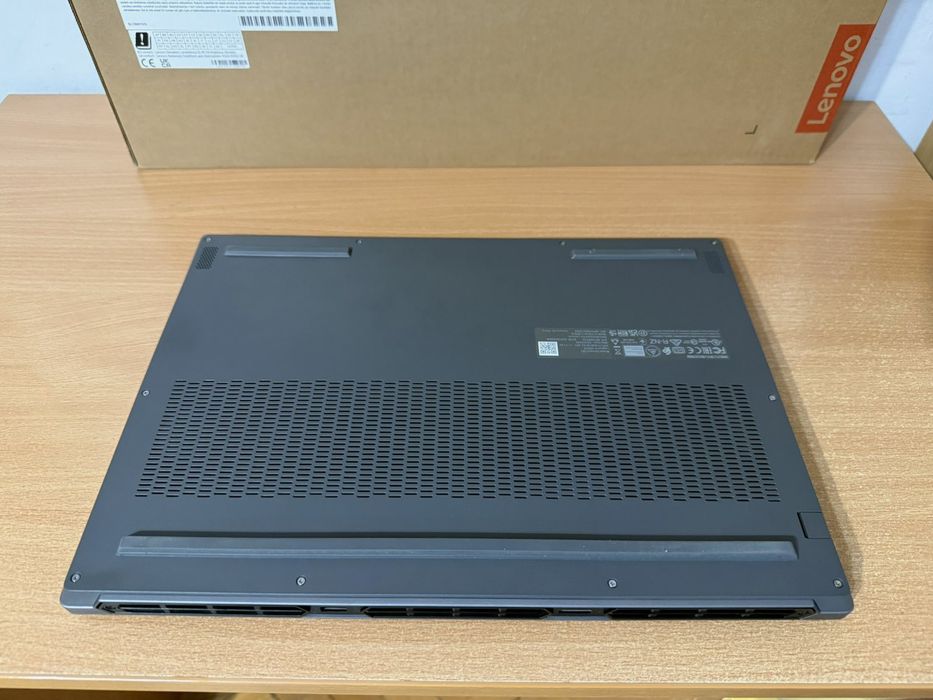 Гейминг лаптоп LENOVO Legion 5 16IRX9 83DG0028BM 16.0 "