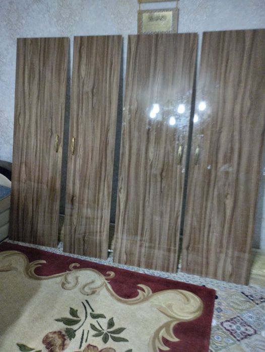 Шкаф в спальню хороший