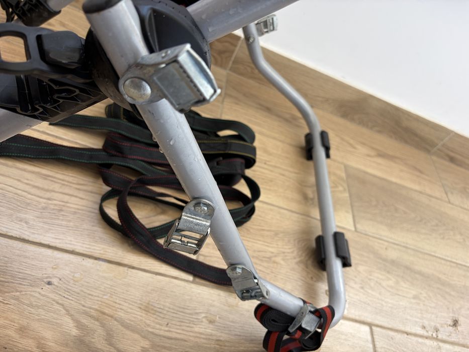 Suport auto Mistral pentru 3 biciclete – max. 45 kg + chingi