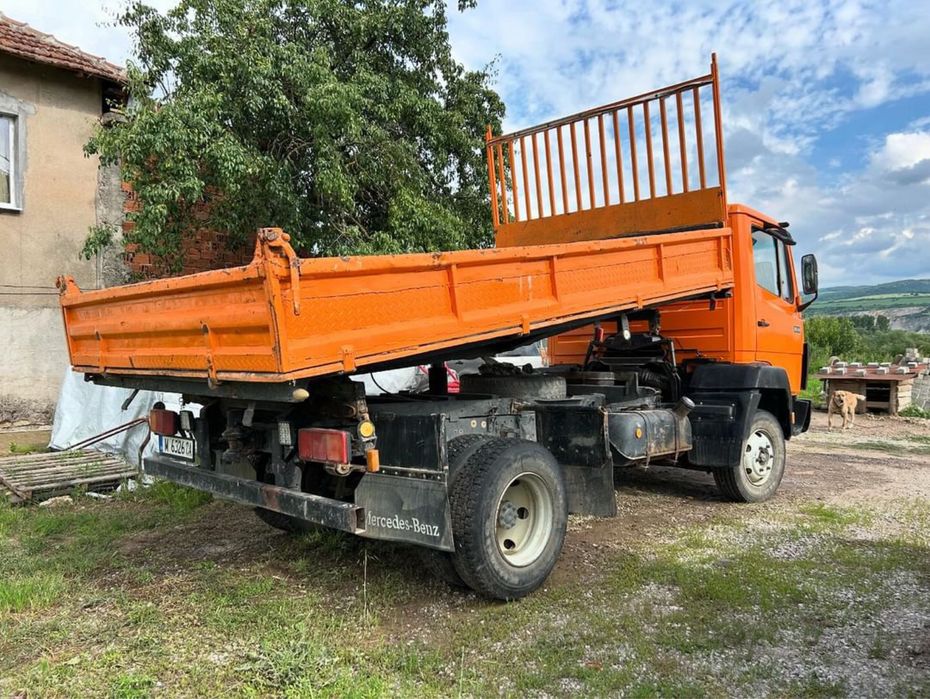 Mercedes 814 1988