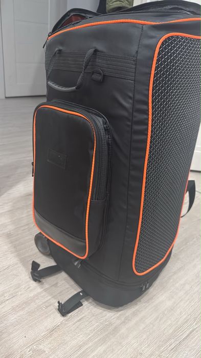 Продам колонку JBL partybox 320