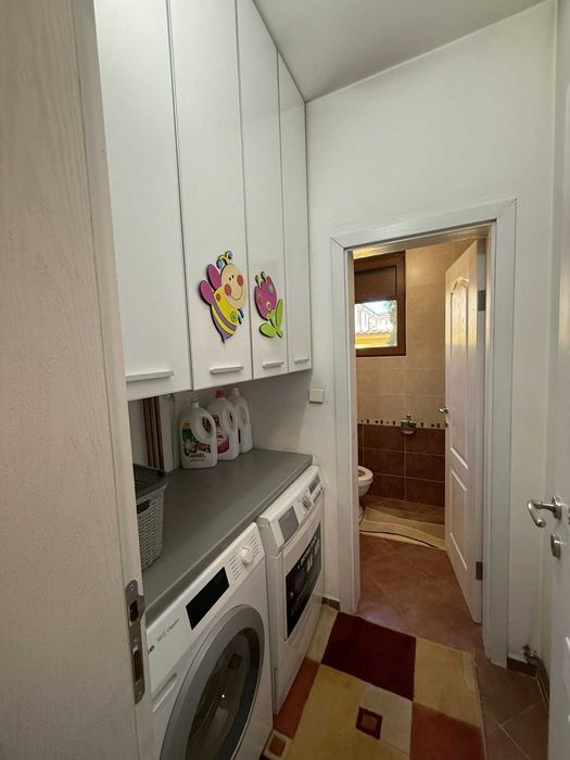 Продава се Къща в Пловдив, Остромила - 240 кв.м за 1212 €/кв.м - Снимка #14