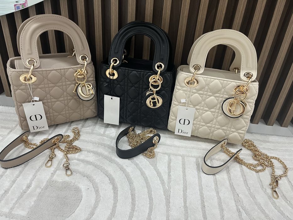 Louis vuitton,mıu mıu ,venetta bottega,christıan dıor