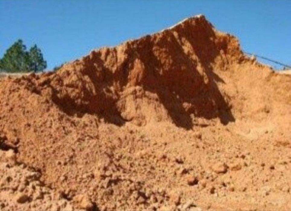 Глина, Чернозём, Перегной