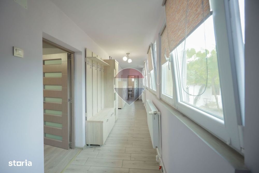 Casă cu 3 camere, complet renovată, teren 8.788 mp, Forosig