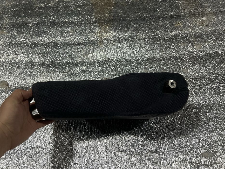 Подлокотник ауди 100 с4