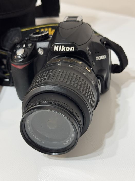 Nikon D3100 в идеальном состоянии