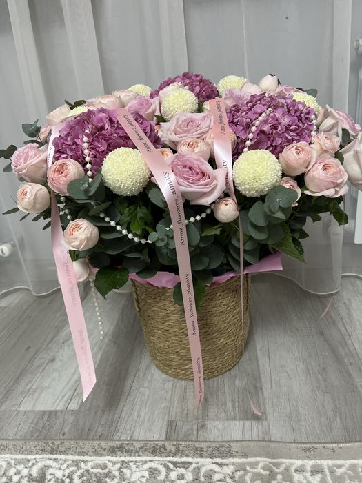 Букет цветов костовые розы