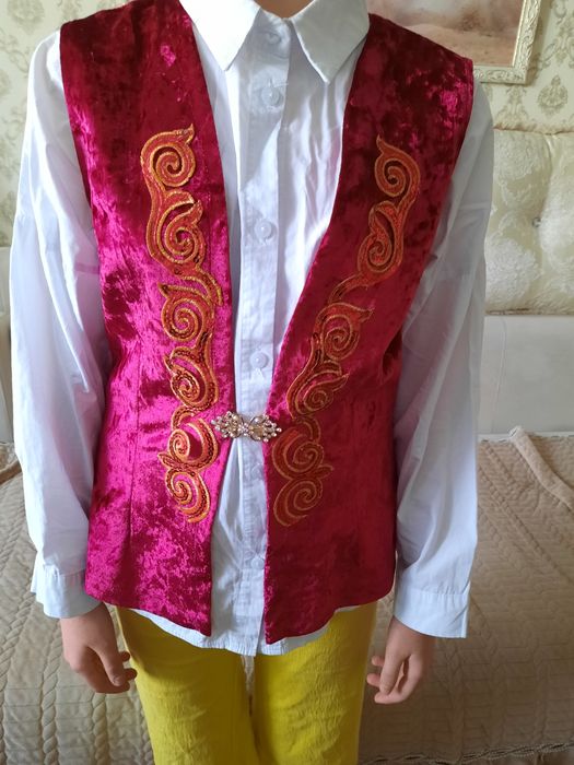 Продам желетку национал