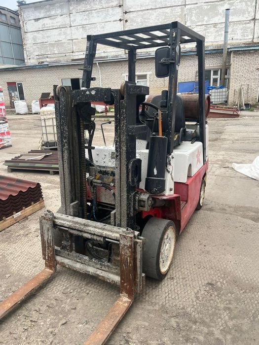 Продам газовый погрузчик