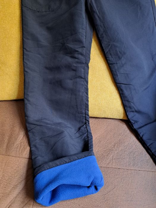 Предлагам дрехи за момче