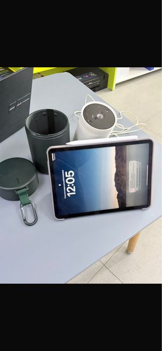 Планшет apple ipad air и оригинал проектор