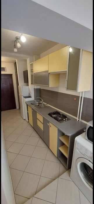 Inchiriez Garsonieră in Păltiniș  Ploiesti