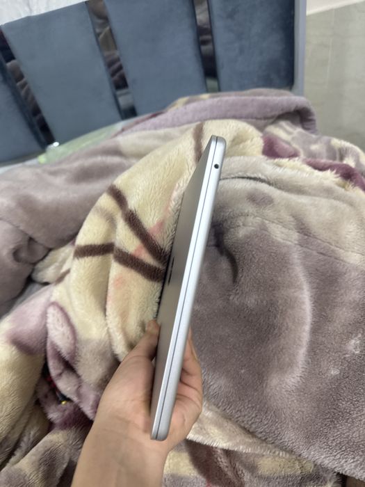 Macbook Air M4 16/256 13-inch